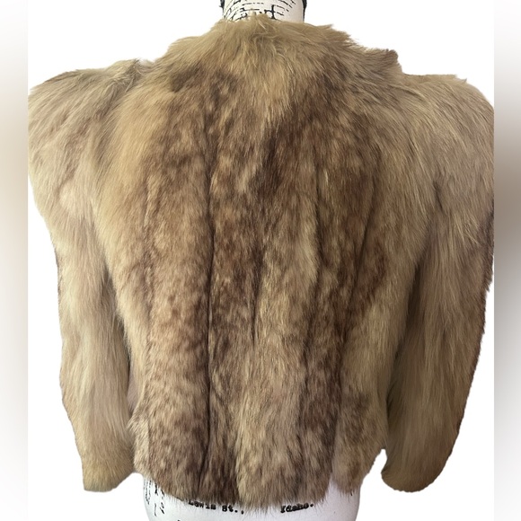 1980s Vintage Authentic Silver Fox Fur Jacket - Picture 8 of 11